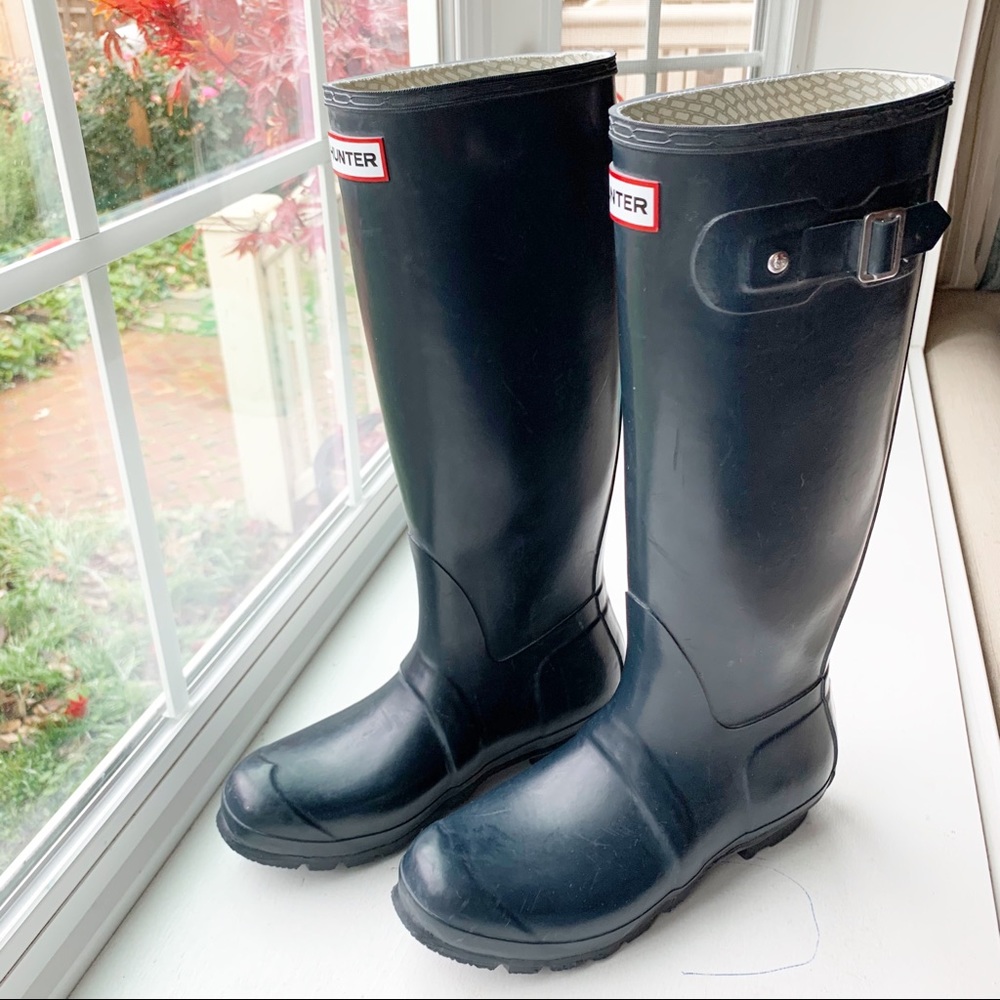 Hunter Tall Adjustable Back Waterproof Rain Boot